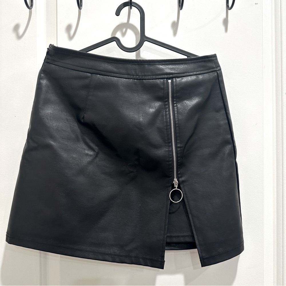 SHEIN Leather Skirt